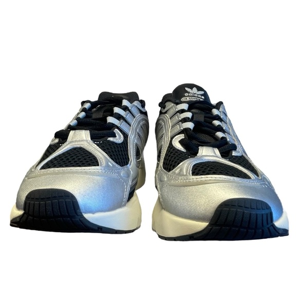Men’s Adidas Ozmillen sneakers. Core black-Grey five- Grey two. Size 10. main image 12